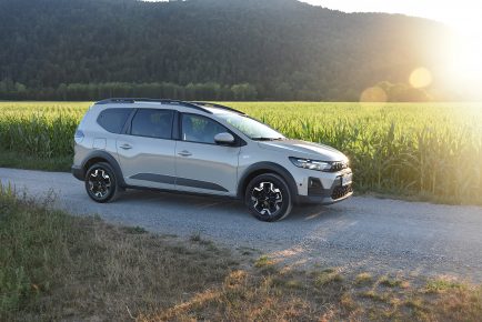 DACIA JOGGER 01