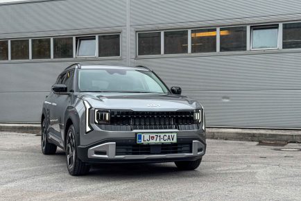 Kia Seltos hibrid HEV-15