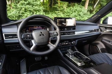 Mitsubishi Outlander PHEV Black Edition-24