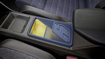 Renault-5-E-Tech-electric-1