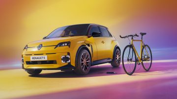 Renault-5-E-Tech-electric-10