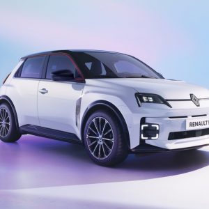 Renault-5-E-Tech-electric-2
