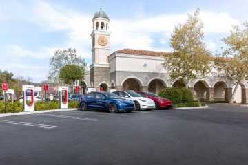 Tesla-Supercharger-network