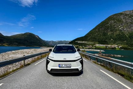 Toyota bZ4X Norway EV-17
