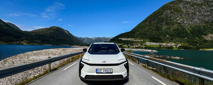 Toyota bZ4X Norway EV-17