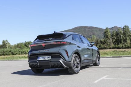 Cupra Raval (6)