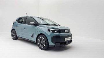 Dacia Spring-25