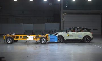Euro NCAP test_ (5)