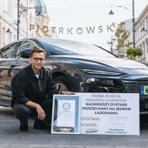 Miko-Marczyk-Audi-A6-sportback-e-tron_ (3)
