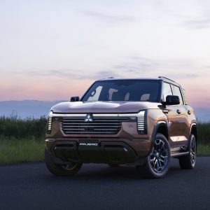 New Mitsubishi Pajero_ (2)