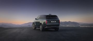 RANGE ROVER ELECTRIC REAR 3-4 GREEN 02_09_26_0