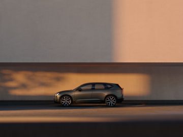 Volvo EX60