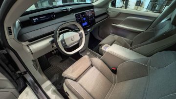 Volvo EX60-12