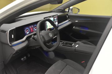 VW ID. TIGUAN URADNA 09
