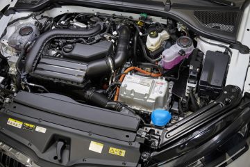 Skoda Octavia Hybrid_ (3)