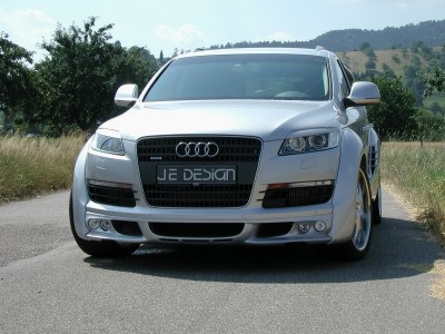Q7_Front.jpg