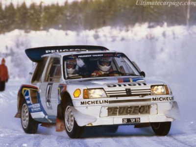 normal_Peugeot_205_T16.jpg