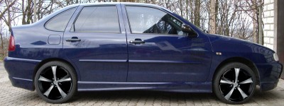 IMGP1649_etabeta_tettsut_X_black.jpg