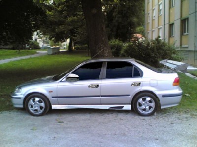 HONDA CIVIC VTI.jpg (146.04 KiB) Videno 431 krat HONDA CIVIC VTI.jpg