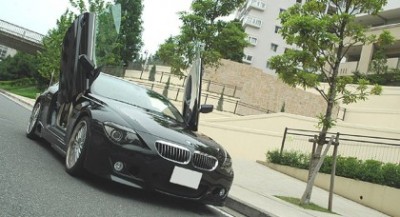 20060820-bmw-m6-curve-auto-design-front.jpg