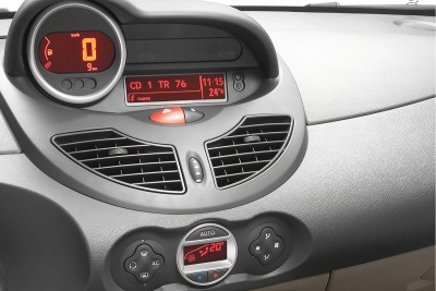 Renault_Twingo_2_17.jpg