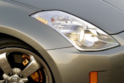 _06-350Z-headlight1.jpeg
