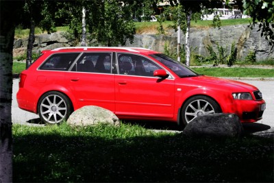 Audi_s4_red.jpg