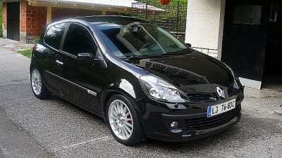 clio sport 1.6.jpg