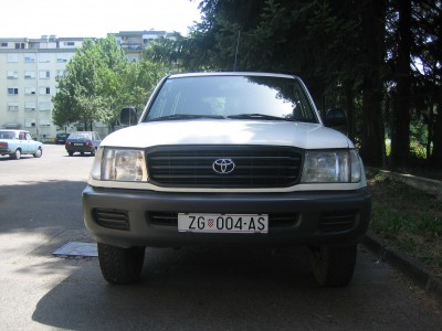 Landcruiser(1).jpg