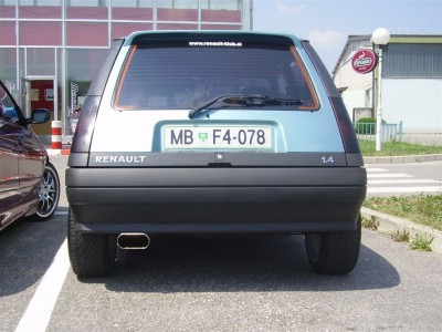 izpuh spodaj.jpg