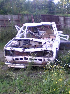 YUGO-BELI-ZAKLJUCNI IZDELEK.jpg