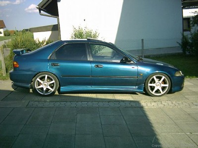 civic.sedan.jpg