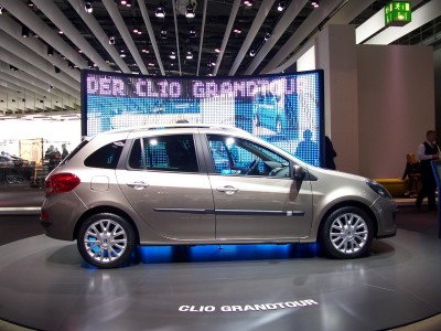 clio 2.jpg