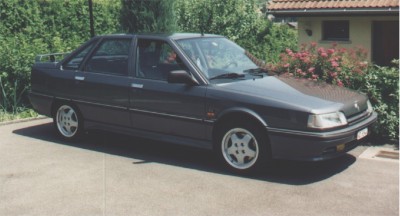 Renault21(1).jpg