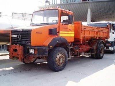 KAMION 1c.jpg