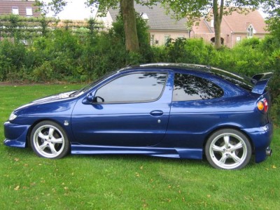 Renault.jpg (86.91 KiB) Videno 671 krat Renault.jpg
