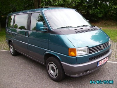 VW MULITVAN 4.jpg