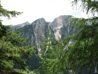 ZEM.UGANKA 11.jpg