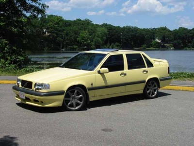volvo 850.jpg