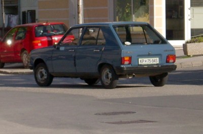 peugeot-104_divača.jpg