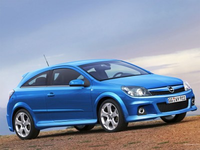 Opel_Astra_OPC-71-1024.jpg