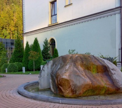 21072009126_u.jpg
