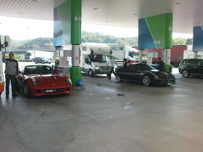 2xFerrari @ Lukovica.JPG
