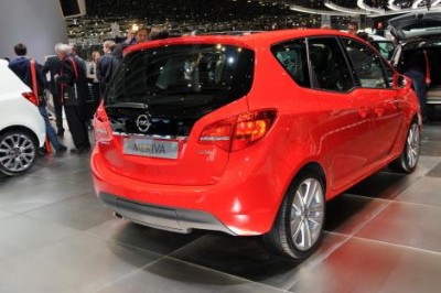 opel_meriva_ginevra_2010_01.jpg