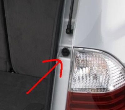 x3_trunk.jpg