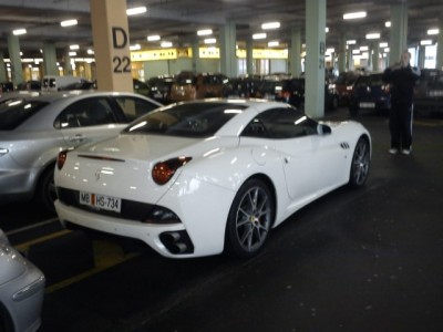 ferrari2.jpeg
