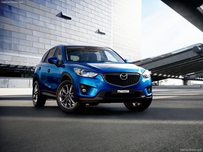 Mazda-CX-5_2013_800x600_wallpaper_01.jpg