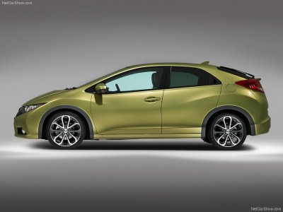 Honda-Civic_EU-Version_2012_800x600_wallpaper_0b.jpg