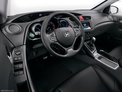 Honda-Civic_EU-Version_2012_800x600_wallpaper_51.jpg