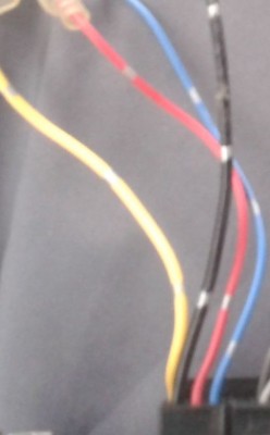 žice novejši radio.jpg